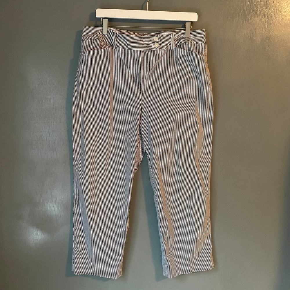 Jones New York Women's 16 Grey White Seersucker Ankle Trousers Stretch Beach